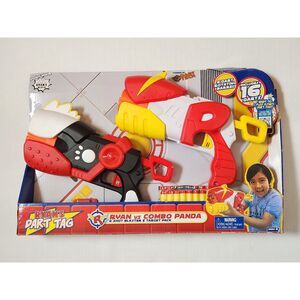 Ryan’s Dart Tag Blaster & Target Pack – Ryan vs Combo Panda